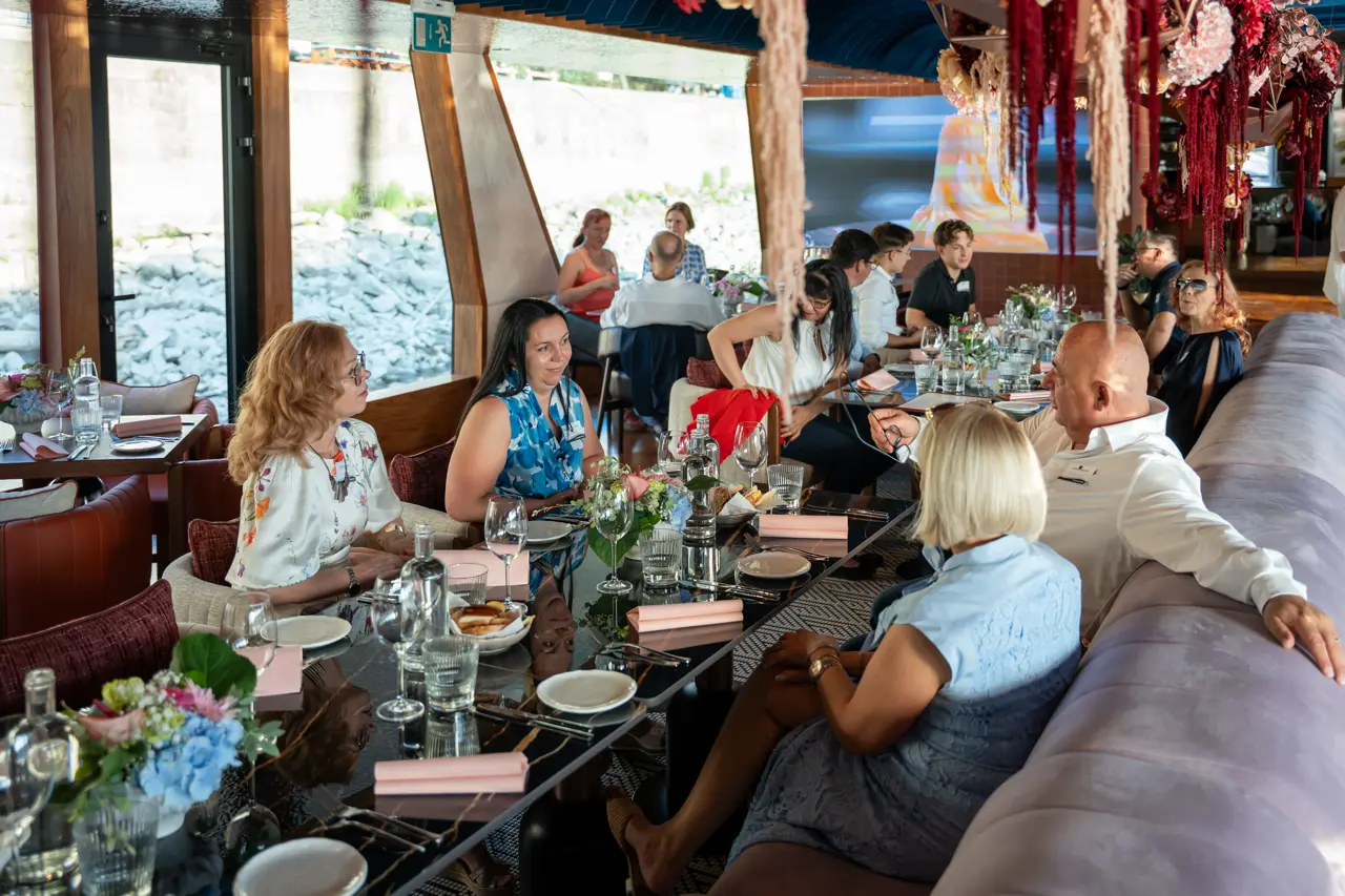 2026_07_16_19_03_53_A7400985.webp