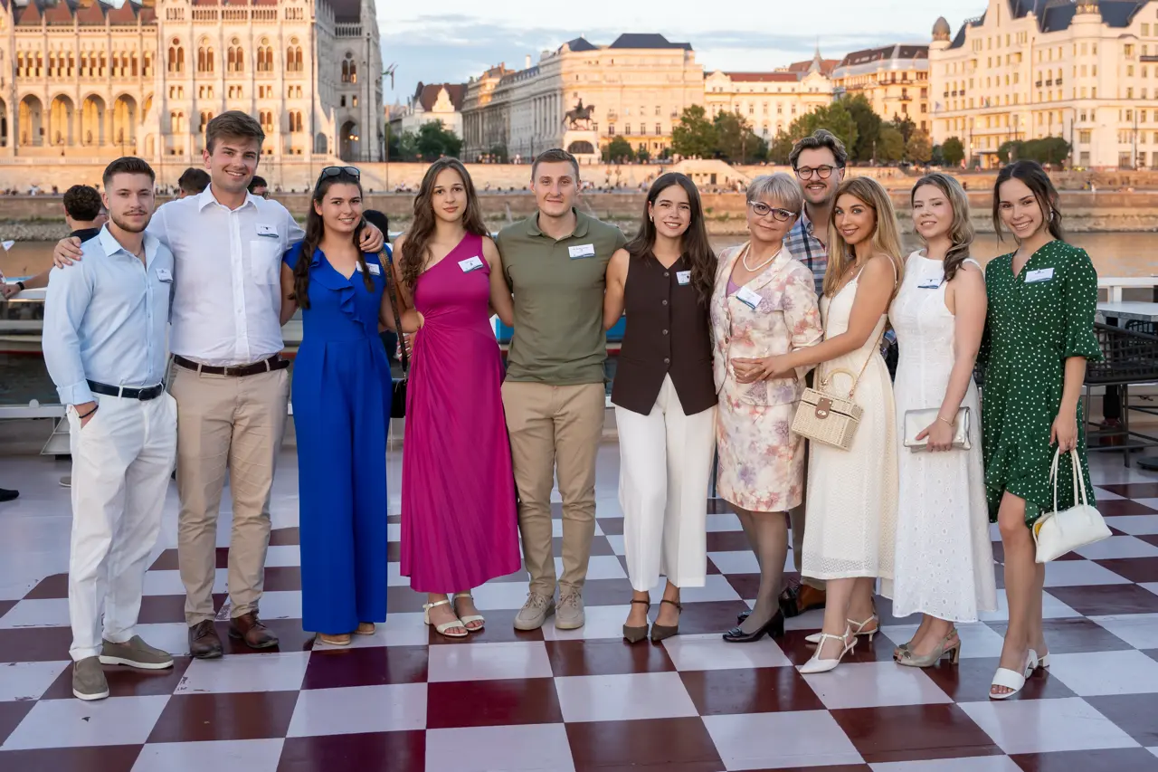2026_07_16_20_07_59_A7401437.webp