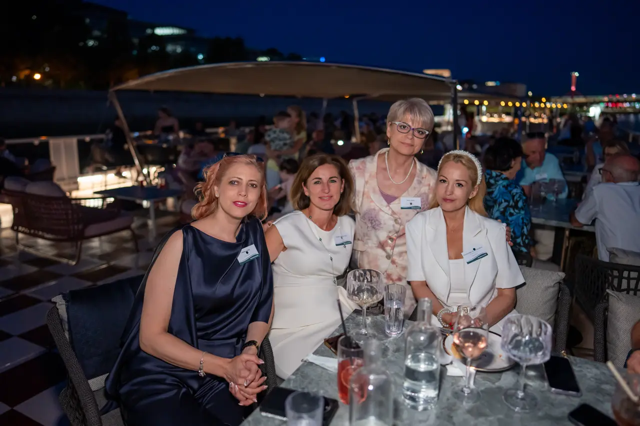 2026_07_16_21_26_25_A7401589.webp