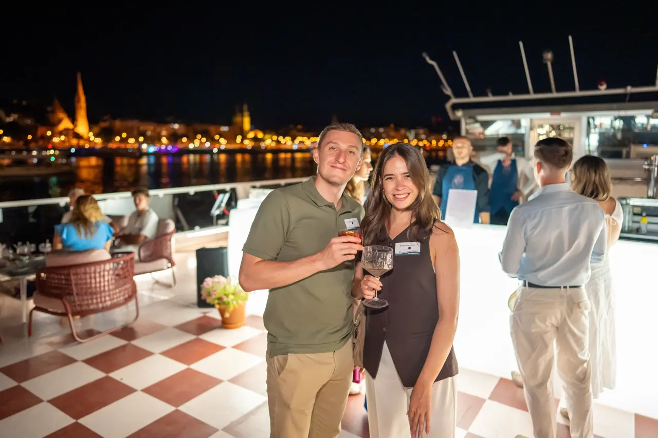 2026_07_16_22_17_27_A7401670.webp